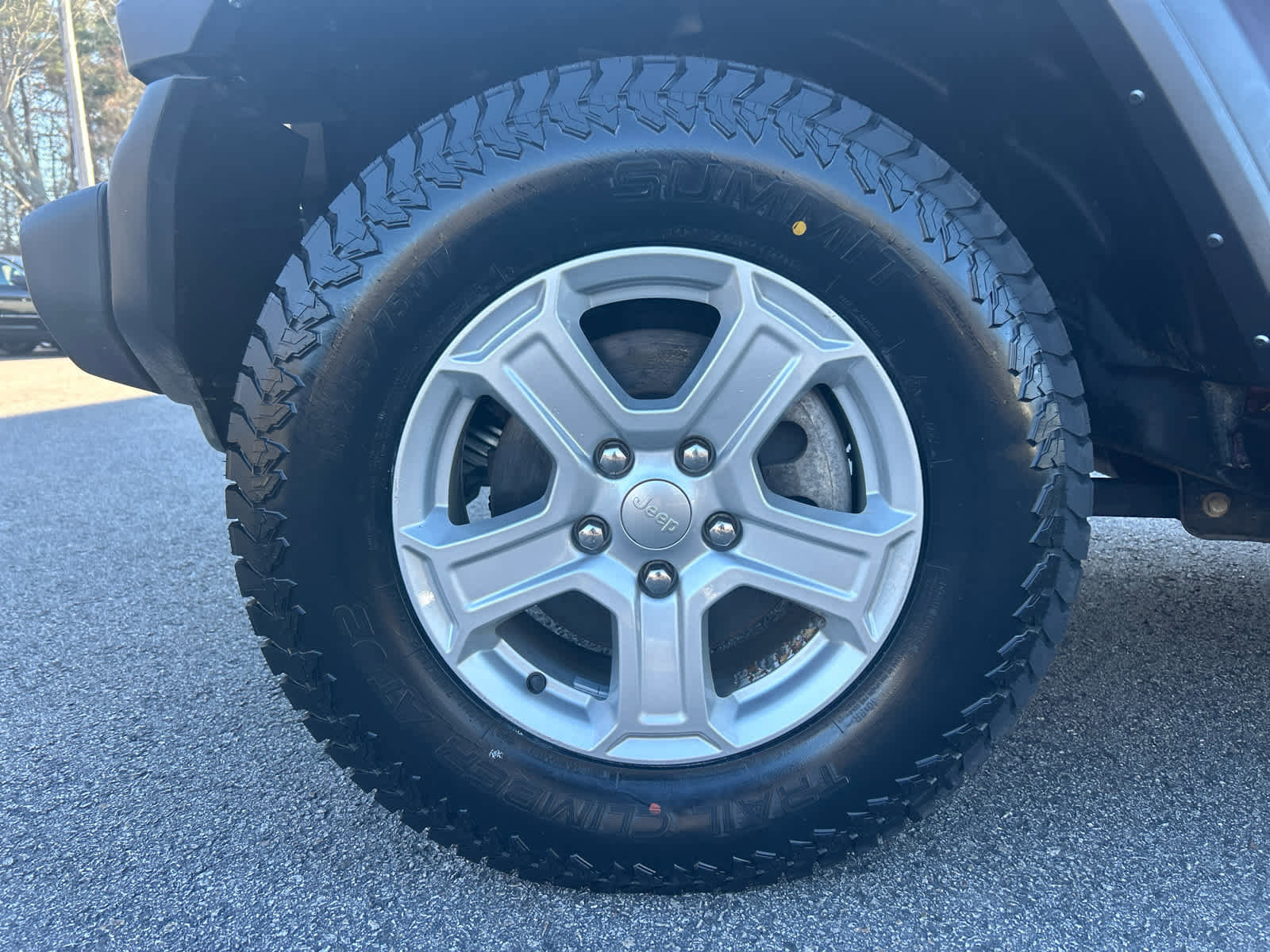 Used 2022 Jeep Wrangler Sport AWD/4WD image 16