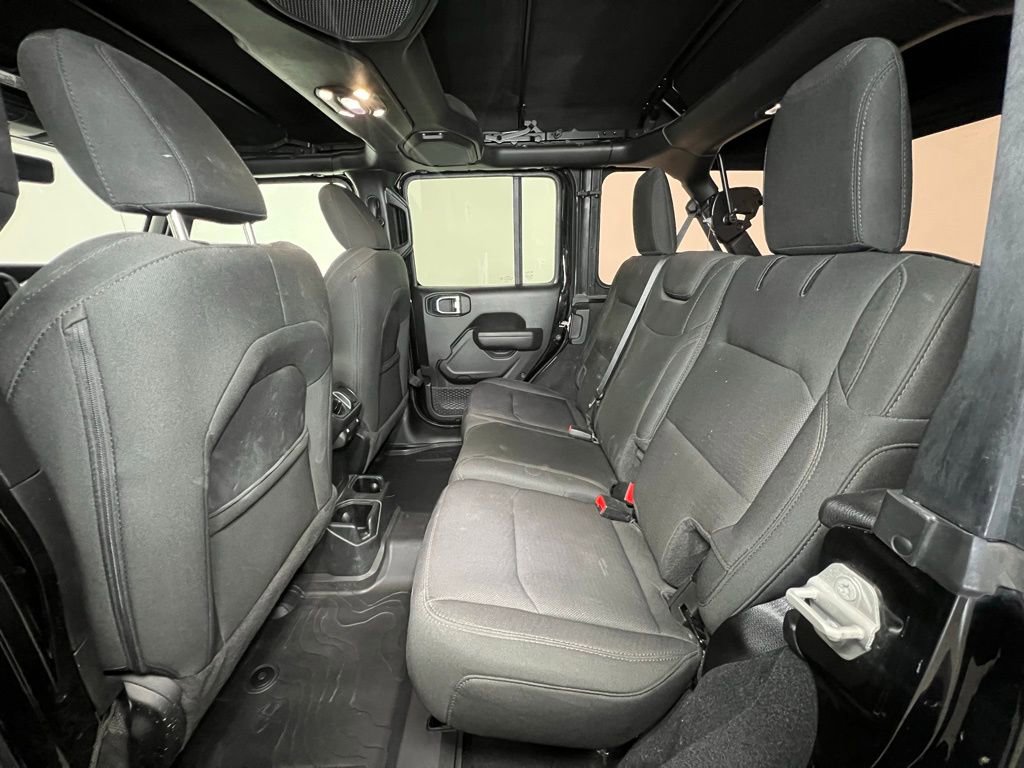 Used 2023 Jeep Wrangler Willys image 5