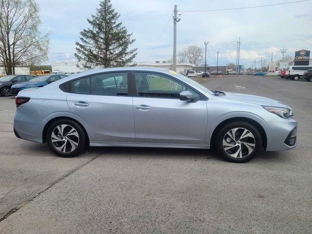 Used 2025 Subaru Legacy Premium AWD/4WD image 5