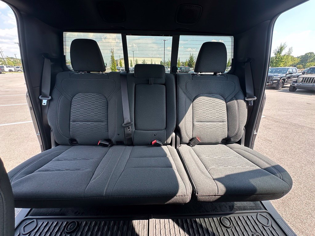 New 2026 RAM 1500 Big Horn AWD/4WD image 34