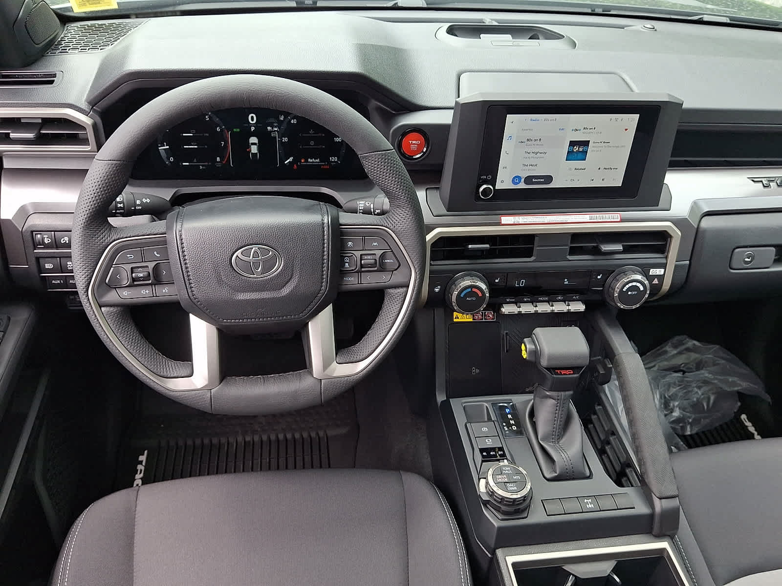 New 2026 Toyota Tacoma TRD Off-Road AWD/4WD image 9