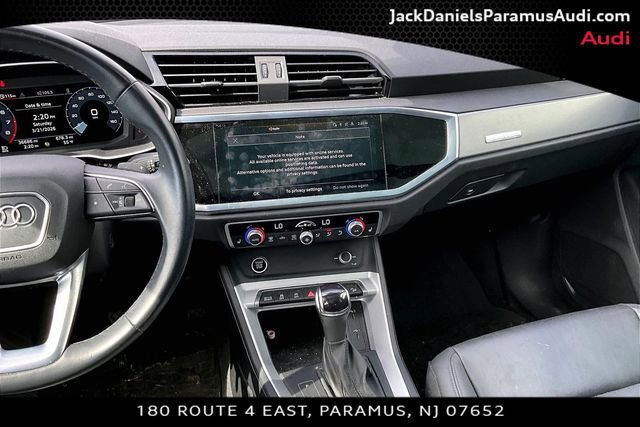 Used 2023 Audi Q3 2.0T Premium w/ Convenience Package image 6