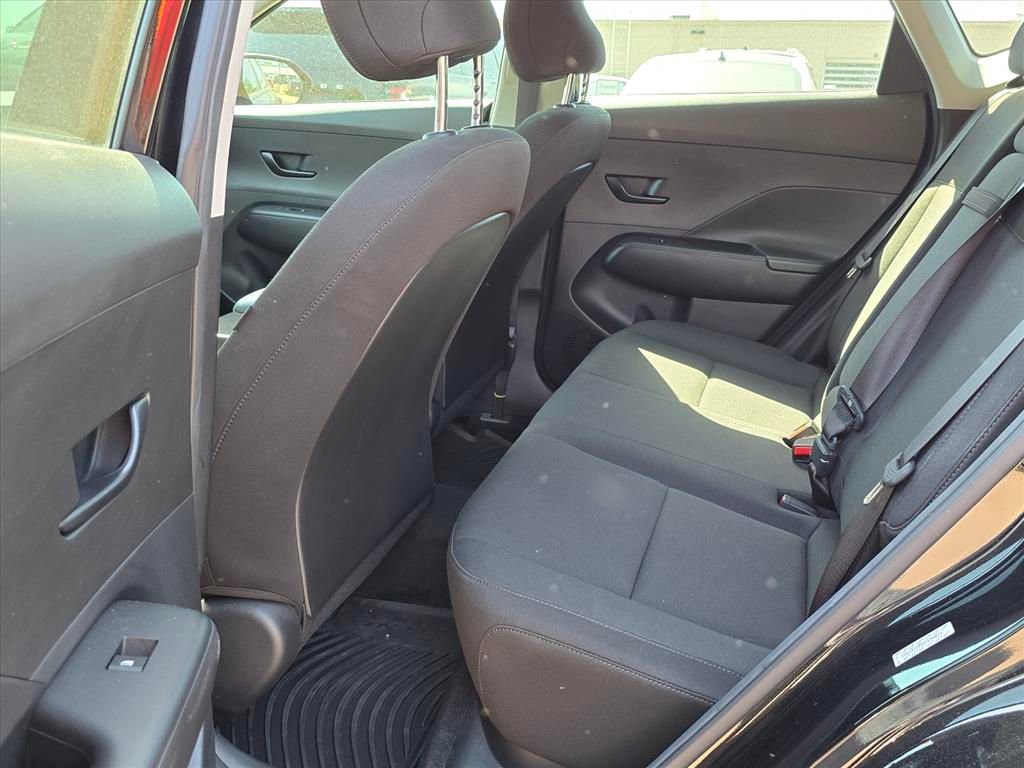 Used 2024 Hyundai Kona SE FWD image 6