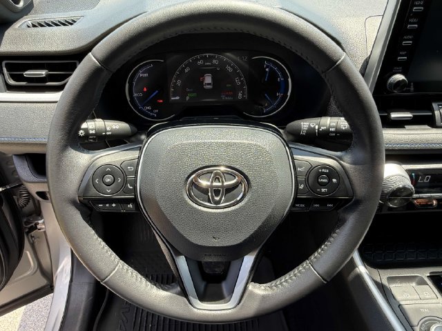 Used 2021 Toyota RAV4 XSE AWD/4WD image 20