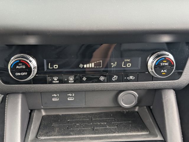 New 2026 Mitsubishi Outlander ES FWD image 22