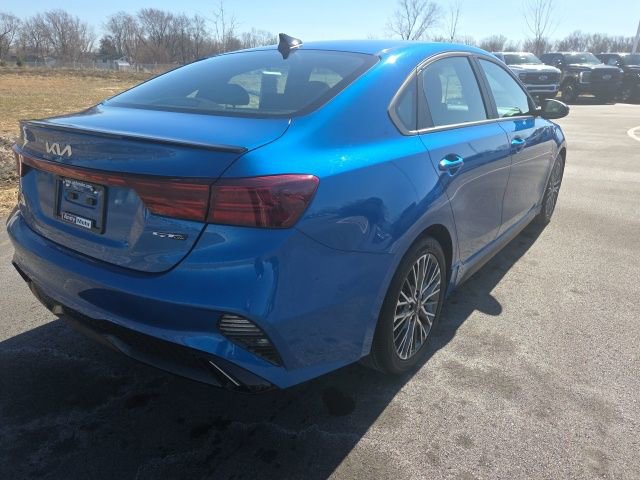 Used 2023 Kia Forte GT-Line w/ GT-Line Premium Package image 6