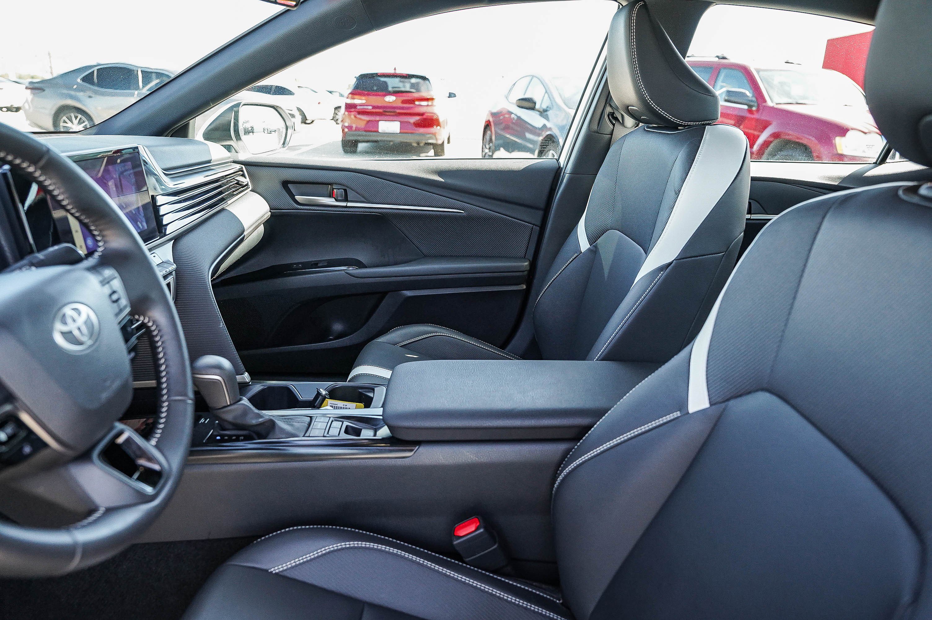 Certified 2025 Toyota Camry SE image 18