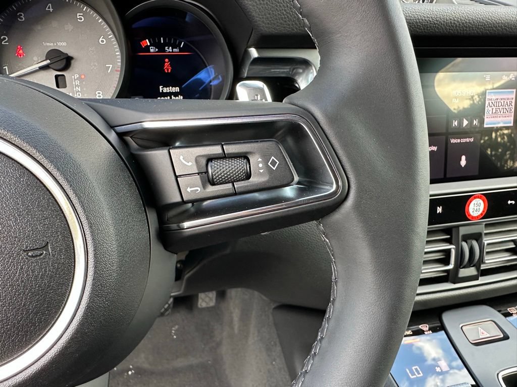 Used 2026 Porsche Macan S AWD/4WD image 18