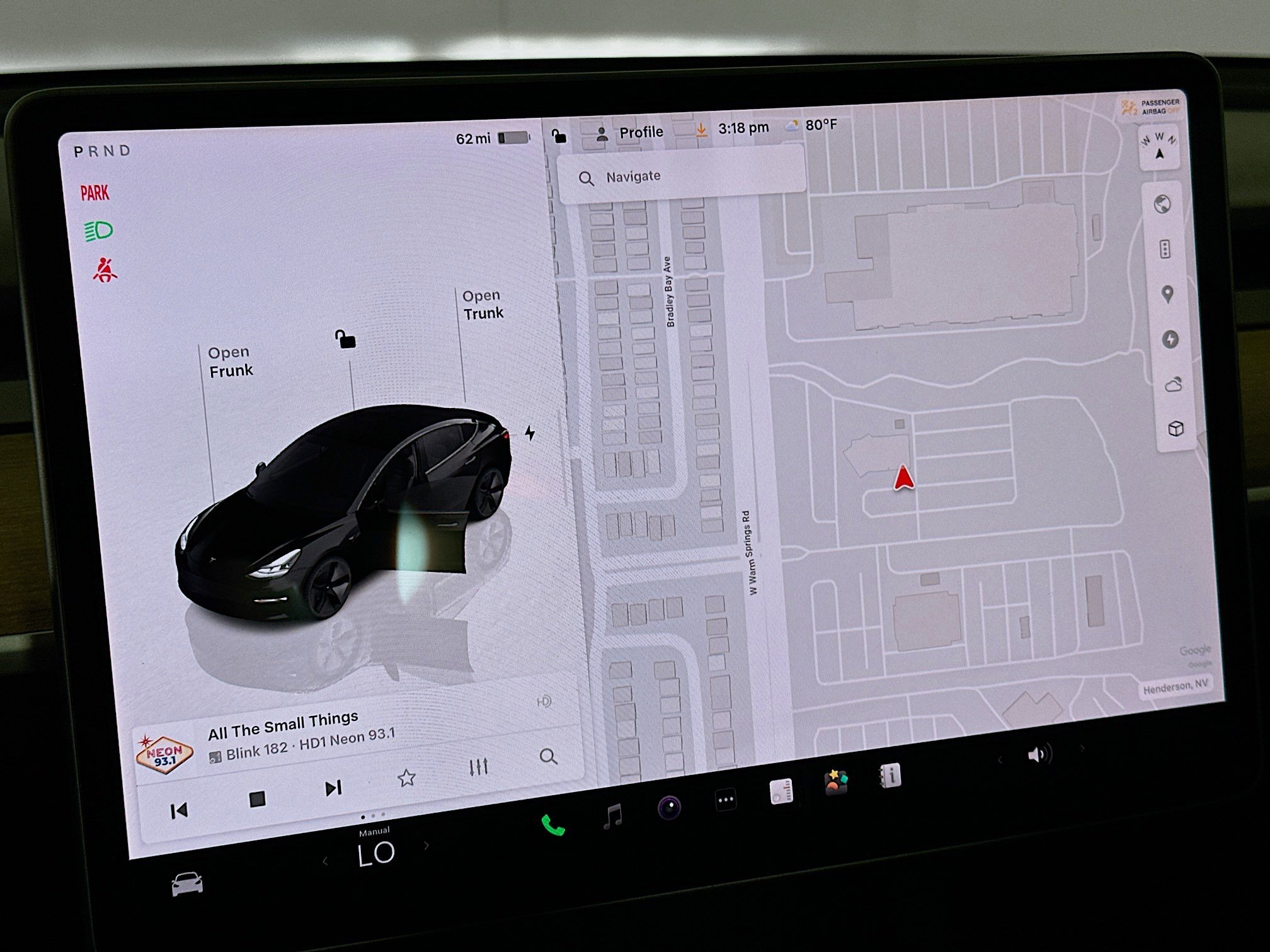 Used 2023 Tesla Model 3 Standard Range image 21