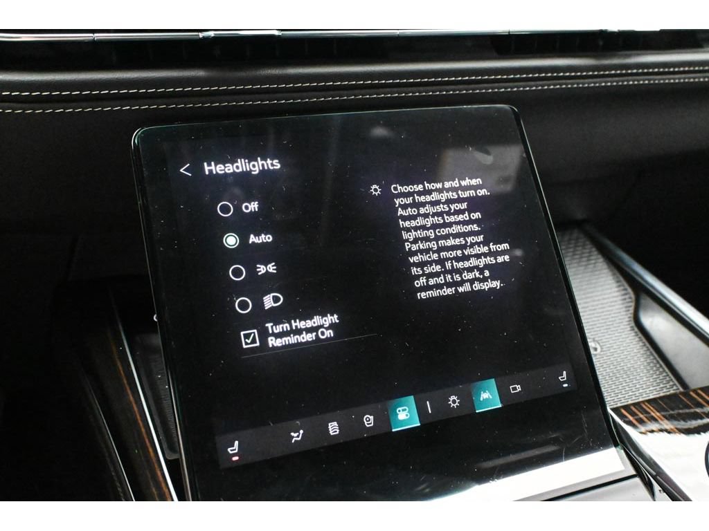 New 2026 Cadillac Escalade ESV Luxury w/ LPO, Radiant Package AWD/4WD image 42