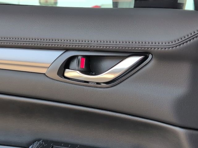 Used 2025 MAZDA CX-5 AWD 2.5 S w/ Preferred Package image 23