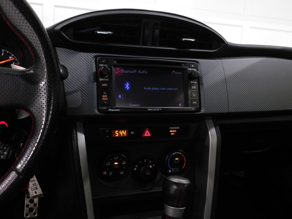 Used 2015 Scion FR-S RWD image 34