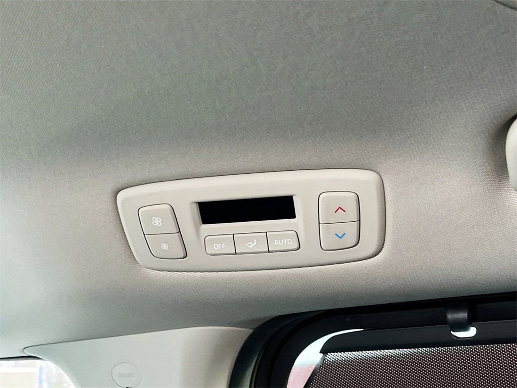 Used 2022 Kia Carnival SX Prestige image 28