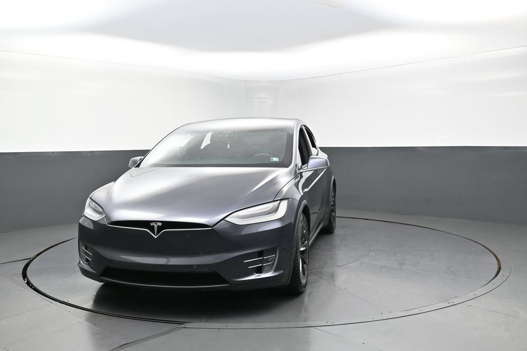 Used 2020 Tesla Model X Long Range AWD/4WD image 3