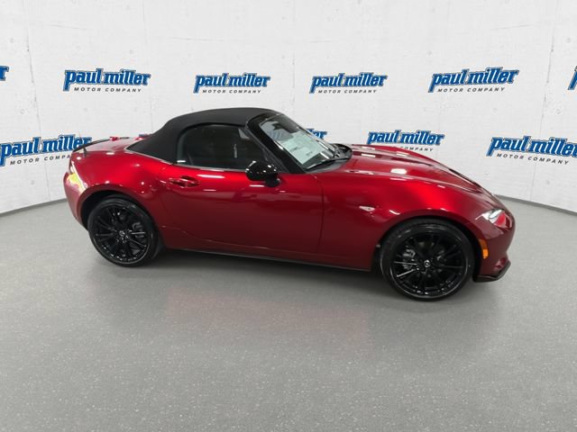 New 2026 MAZDA MX-5 Miata Club w/ Weather Package RWD image 12