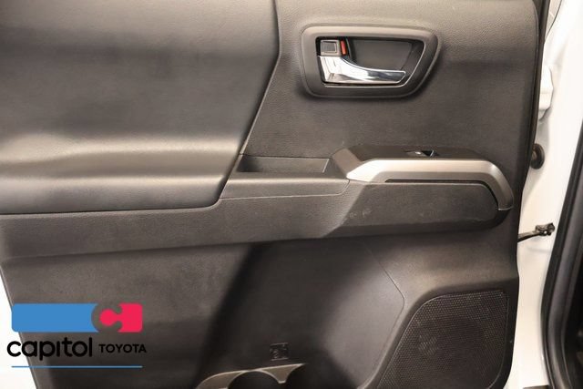Certified 2023 Toyota Tacoma Limited AWD/4WD image 32