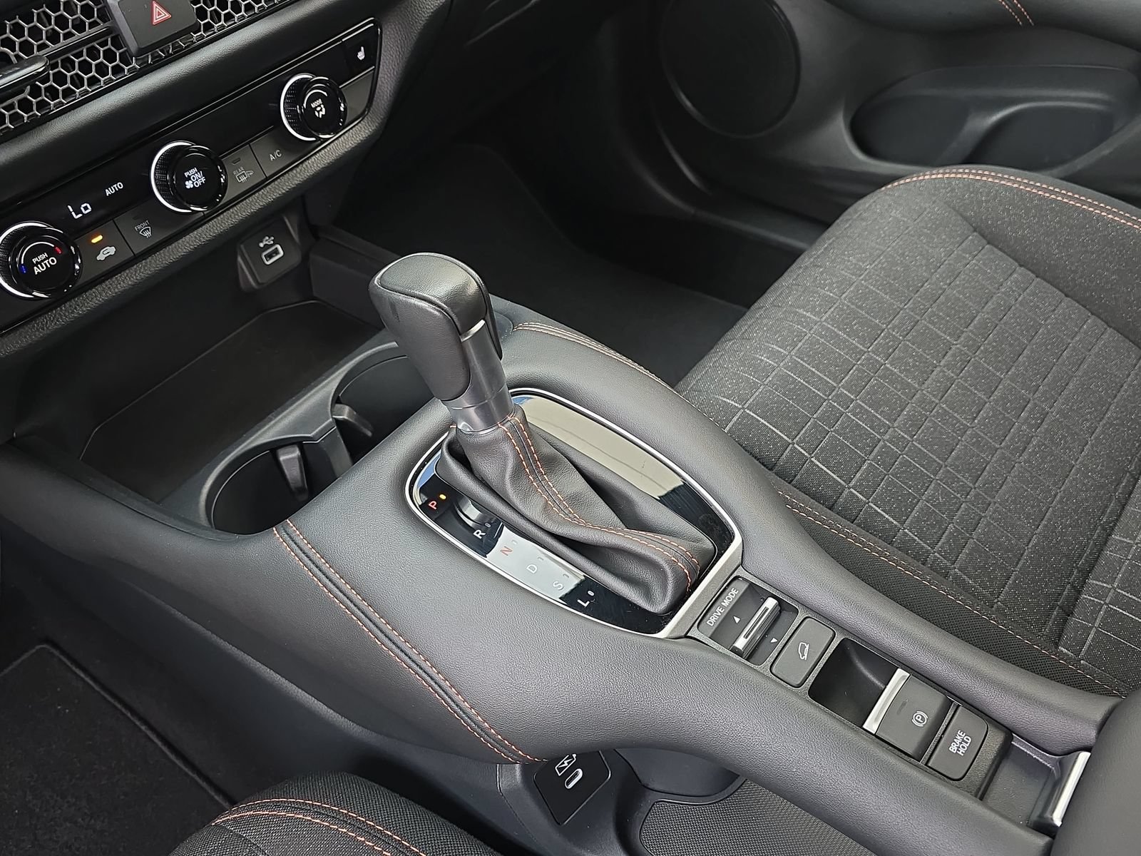 Certified 2024 Honda HR-V Sport image 23