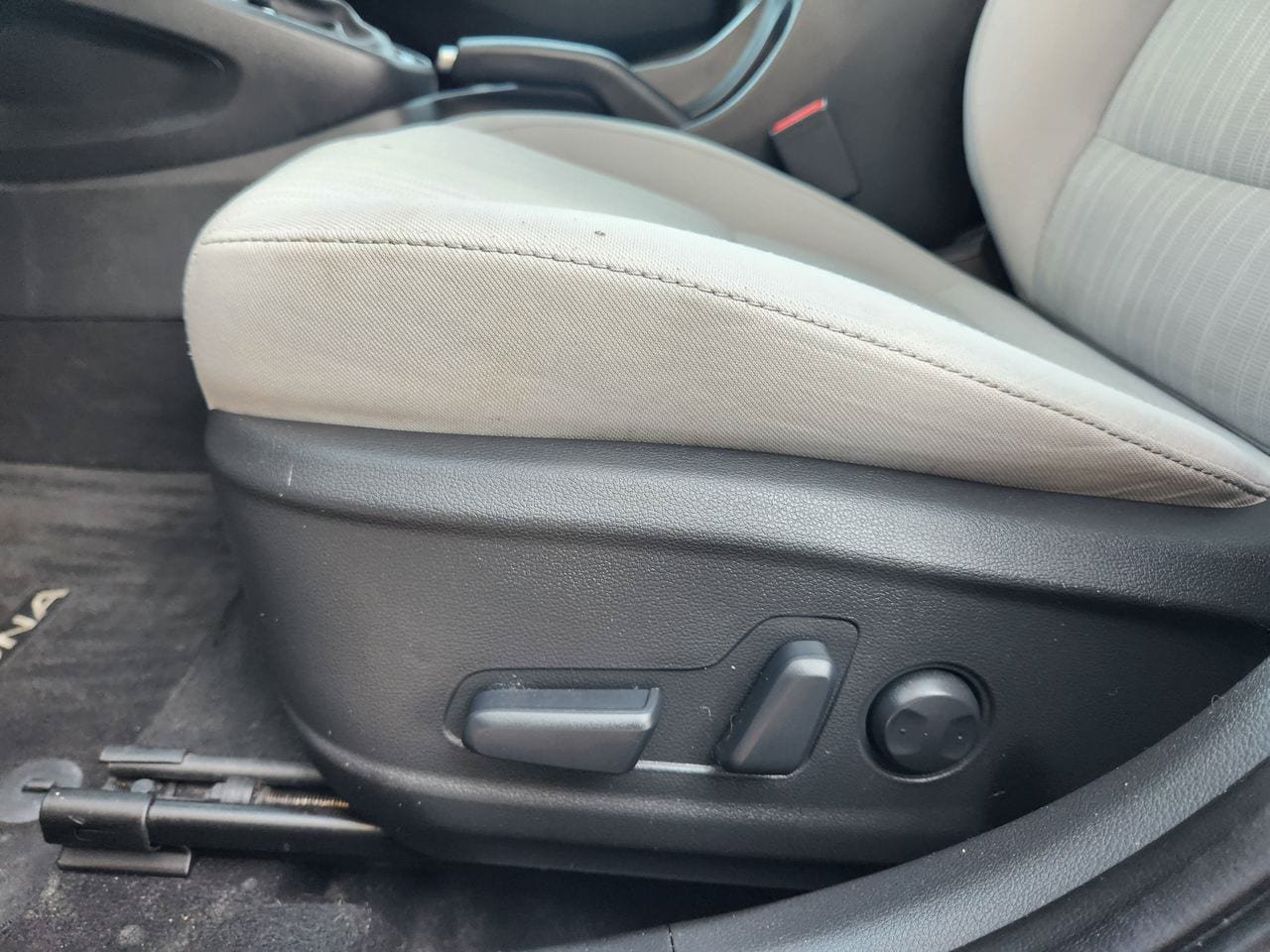 Used 2023 Hyundai Kona SEL w/ Convenience Package FWD image 23