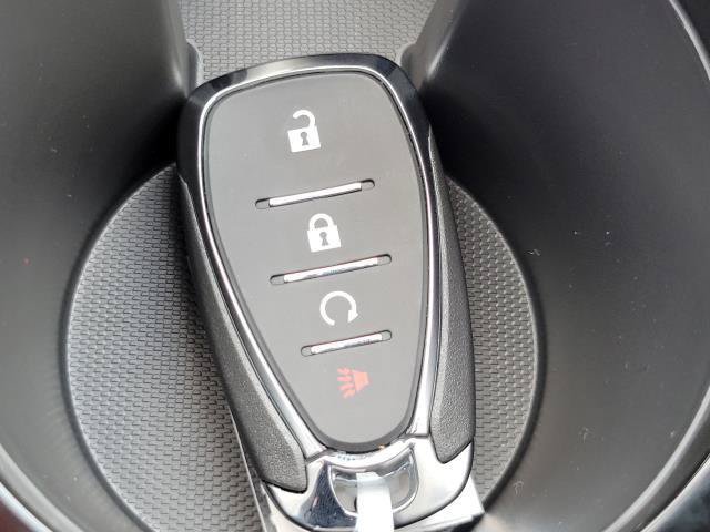 New 2026 Chevrolet Trax LT w/ LT Convenience Package FWD image 23