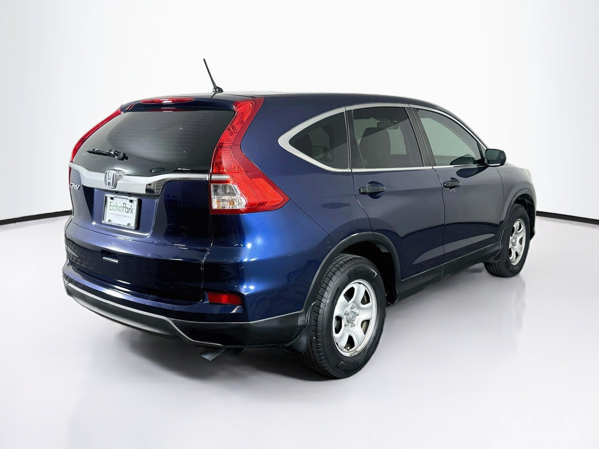 Used 2015 Honda CR-V LX image 9