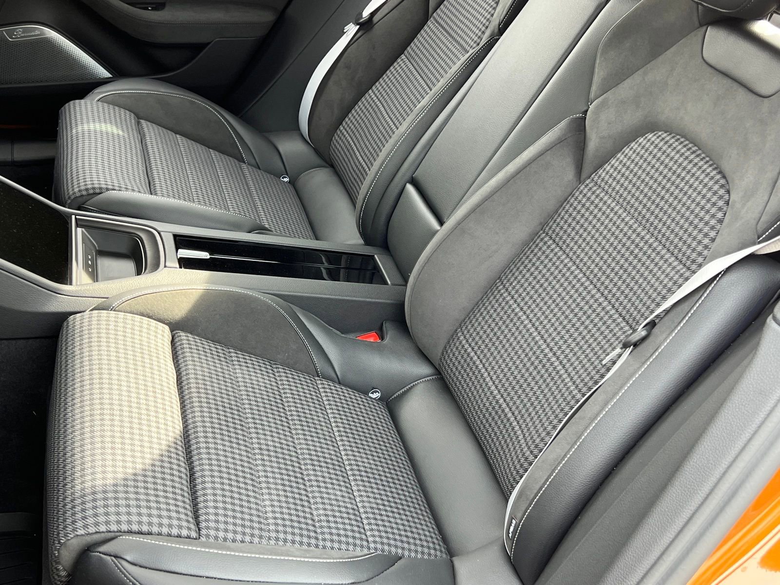 Certified 2026 Porsche Panamera GTS image 21