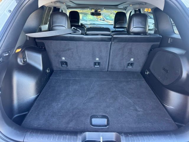 Used 2022 Jeep Cherokee Limited image 27