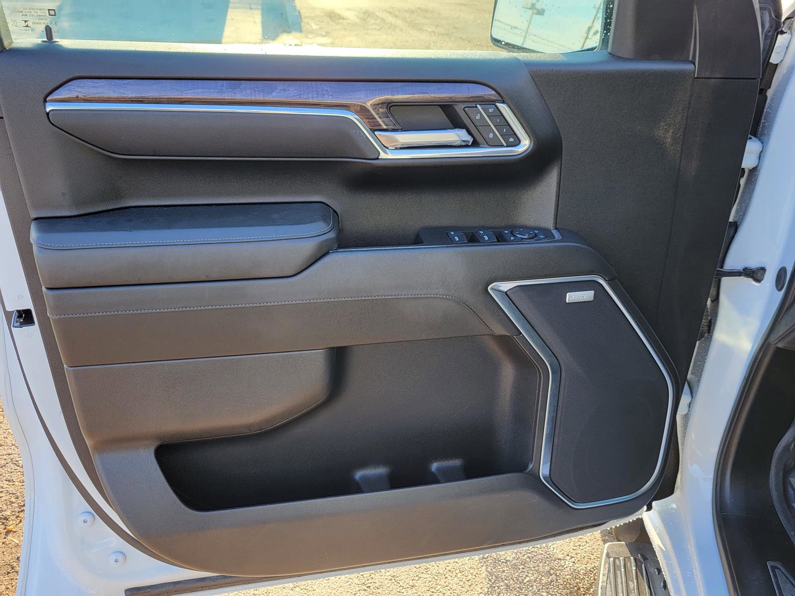 Used 2024 Chevrolet Silverado 1500 LTZ w/ Technology Package image 20