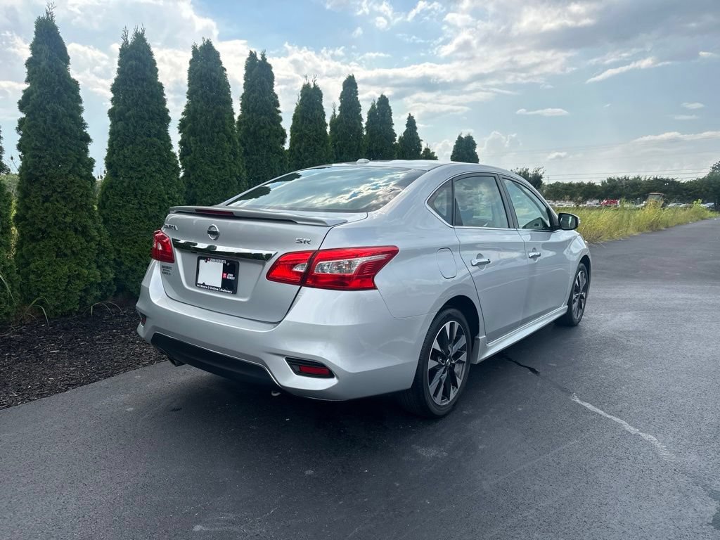 Used 2017 Nissan Sentra SR FWD image 7