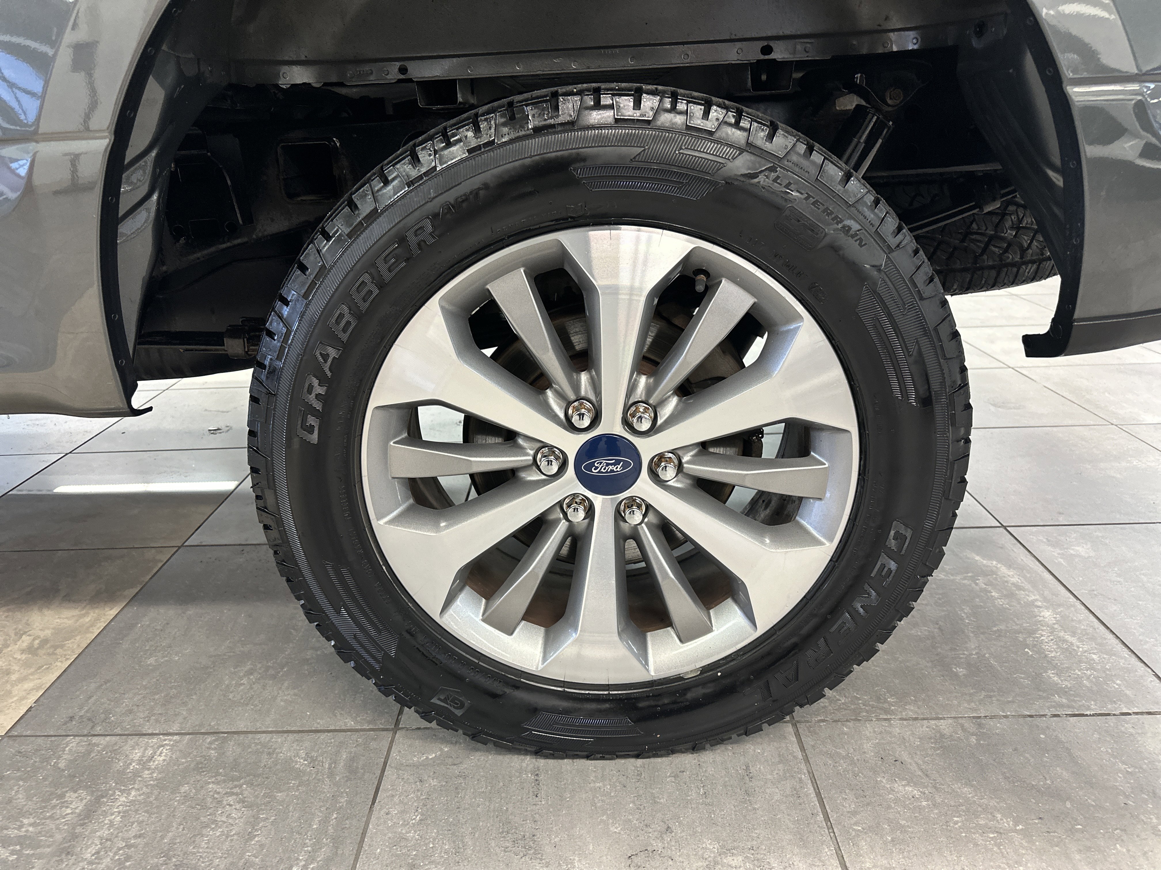 Used 2017 Ford F150 XL w/ Equipment Group 101A Mid image 6