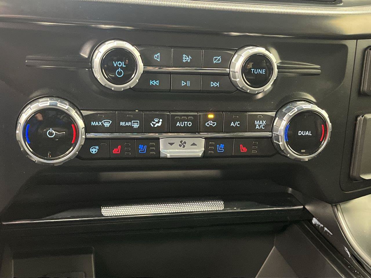 Certified 2024 Ford F150 Lariat w/ Bed Utility Package AWD/4WD image 26