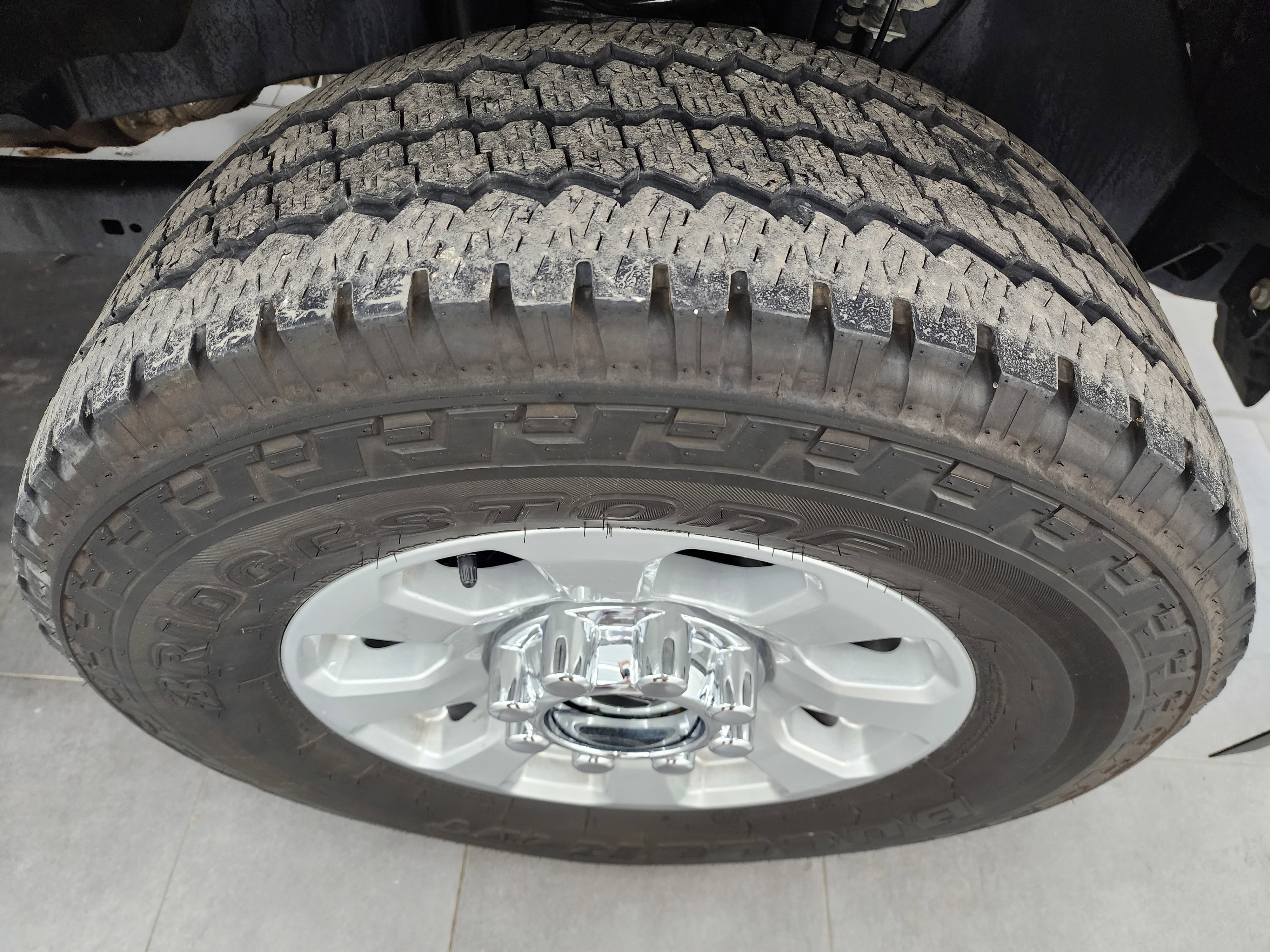 Used 2024 Ford F250 XLT image 3