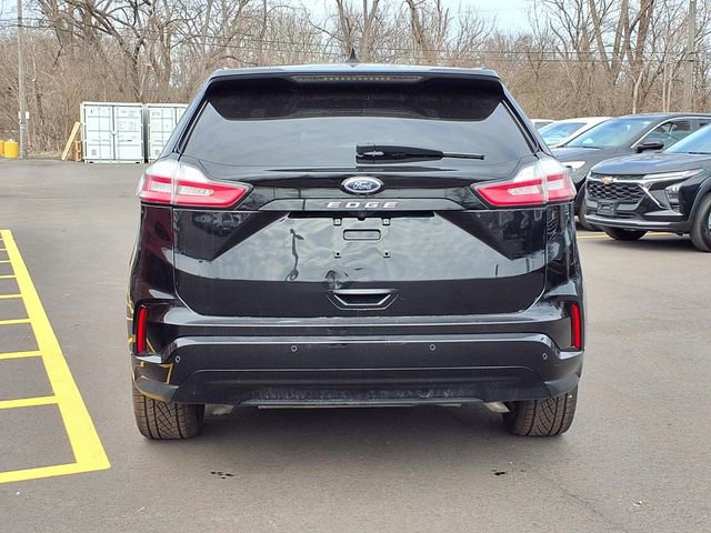 Used 2022 Ford Edge ST-Line w/ Cold Weather Package image 25