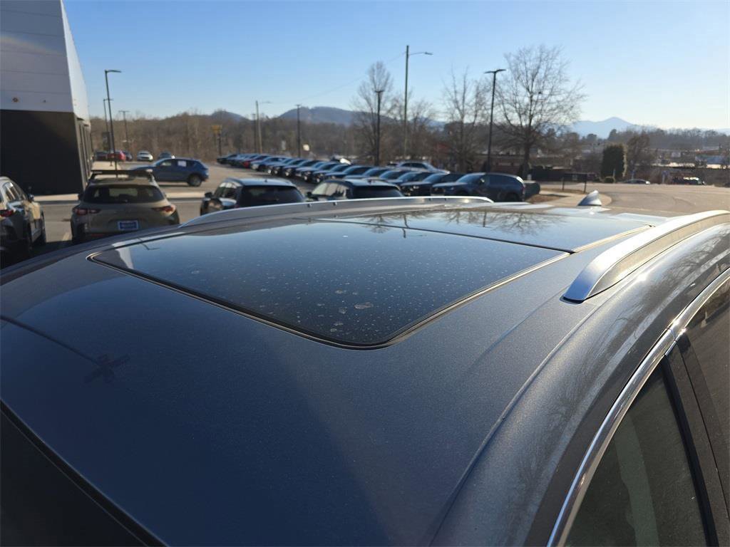 Used 2020 Cadillac XT6 Premium Luxury image 12