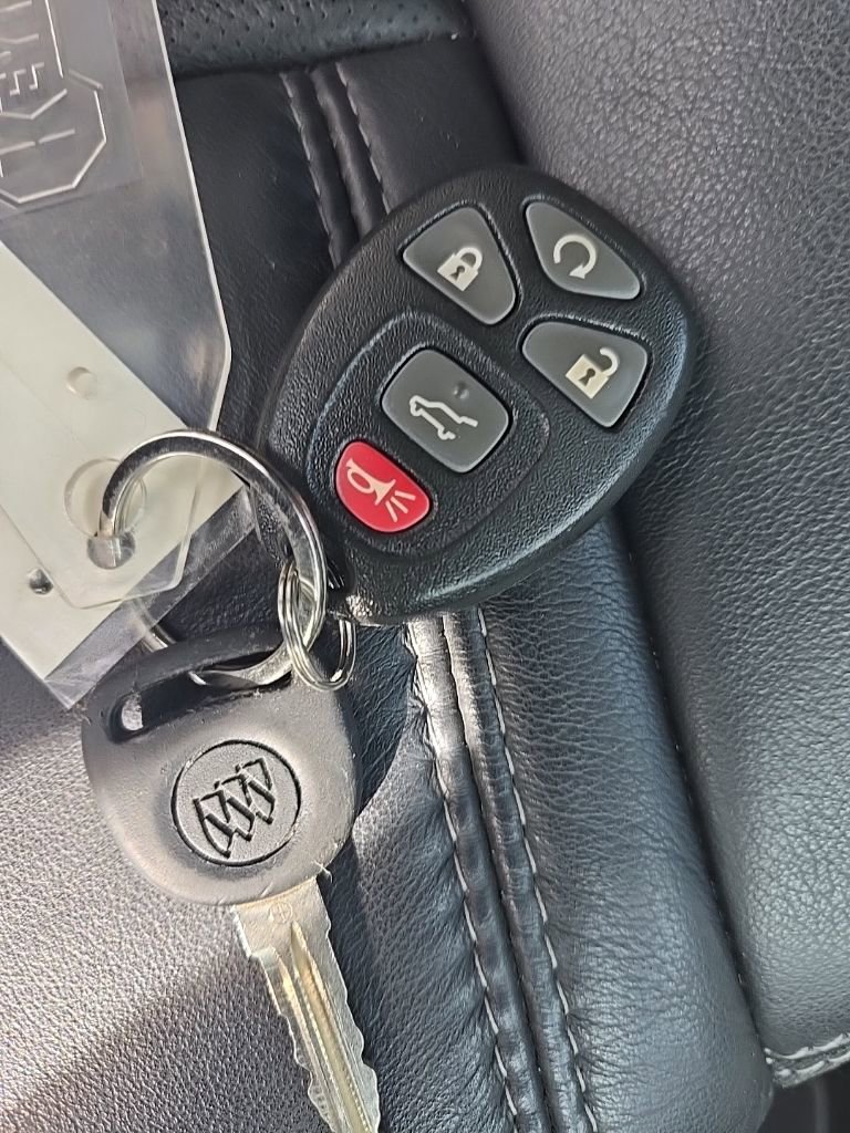 Used 2016 Buick Enclave Premium w/ Experience Buick Package image 35