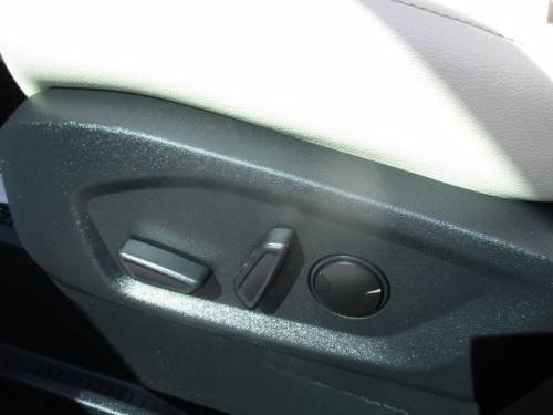 Used 2024 Ford Edge Titanium image 11