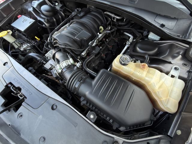 Used 2019 Dodge Charger R/T RWD image 30
