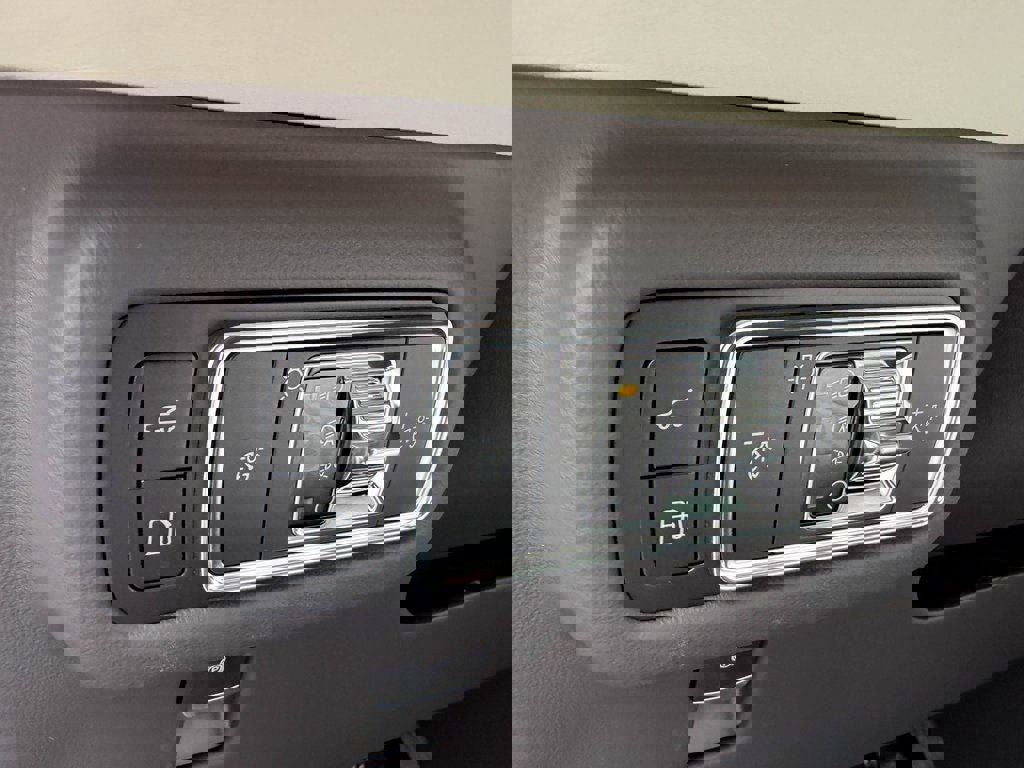 New 2026 Lincoln Nautilus Black Label image 11