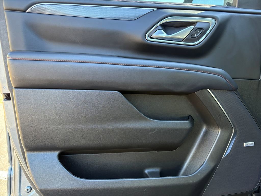 Used 2022 Chevrolet Tahoe RST w/ Luxury Package image 14