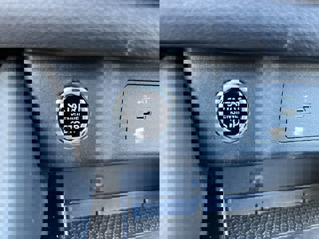 Used 2023 Nissan Rogue Platinum w/ Platinum Premium Package image 17