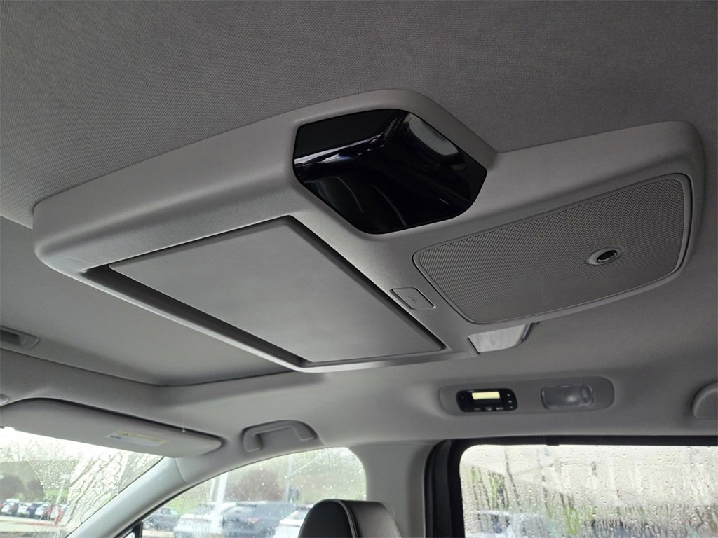 New 2026 Honda Odyssey Elite image 17