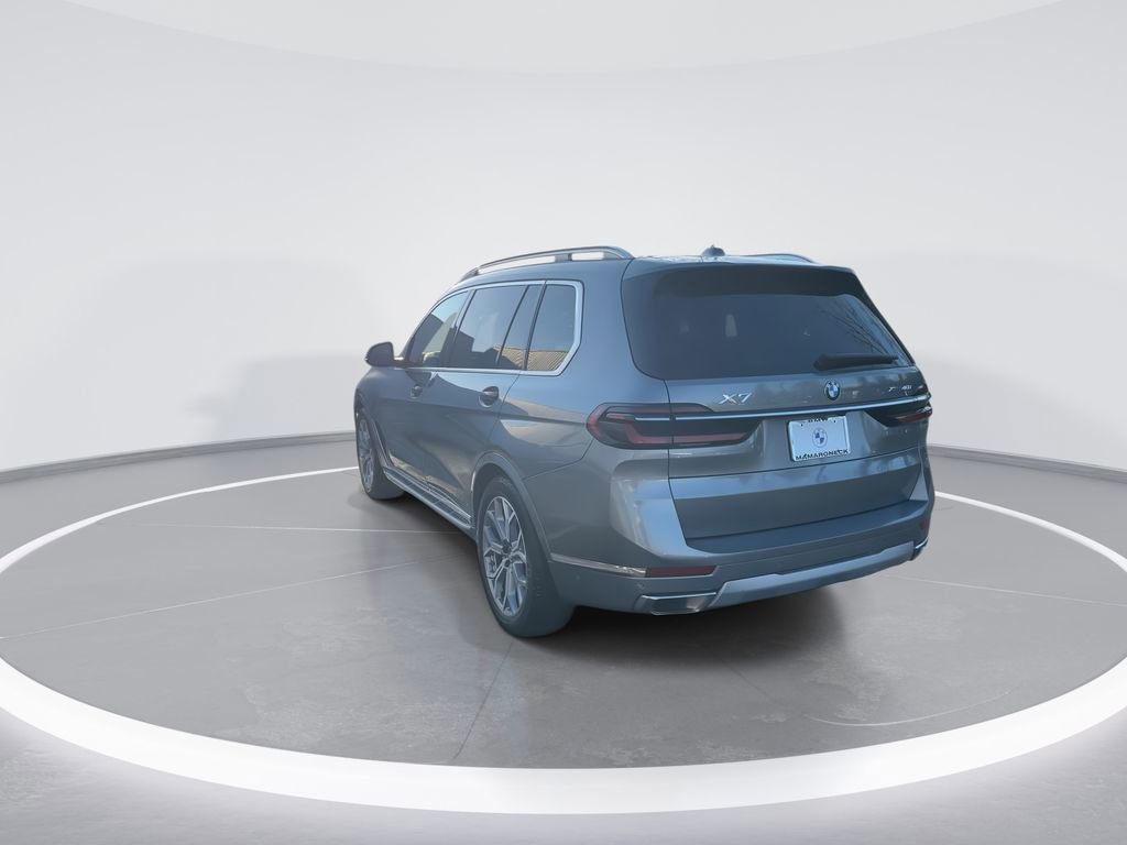Certified 2024 BMW X7 xDrive40i image 6