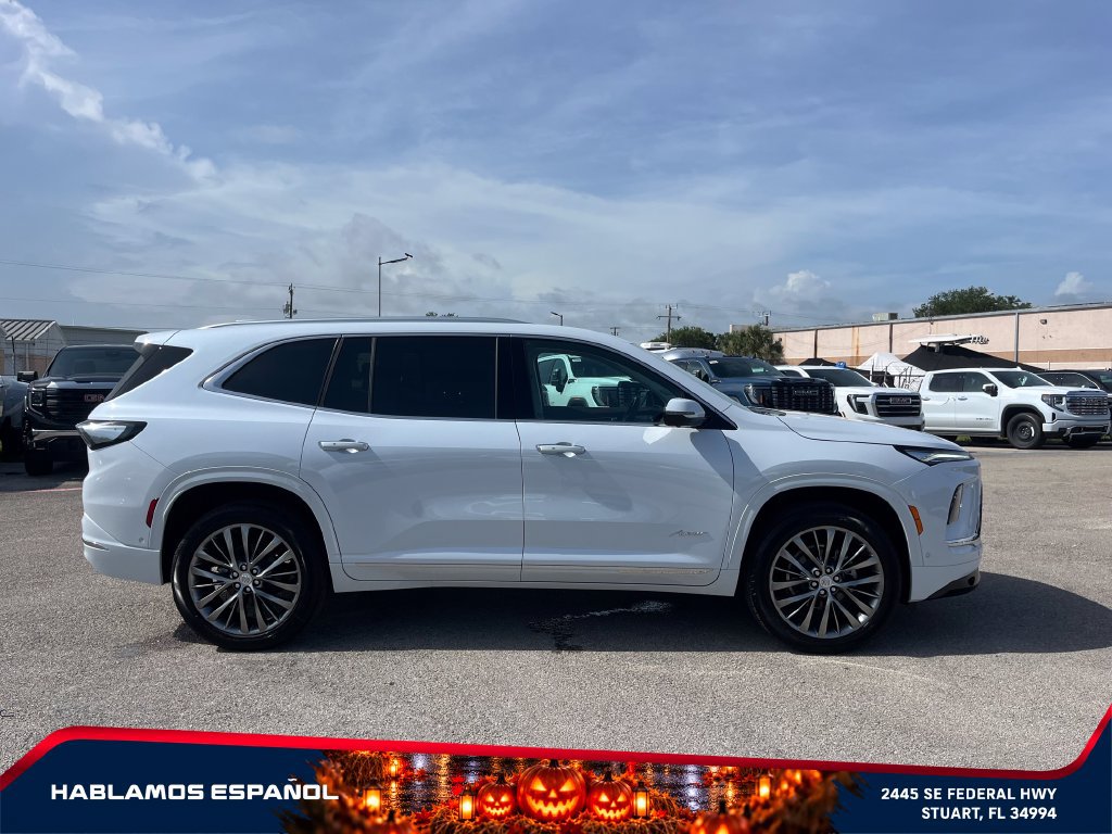 New 2026 Buick Enclave Avenir w/ Super Cruise Package AWD/4WD image 8