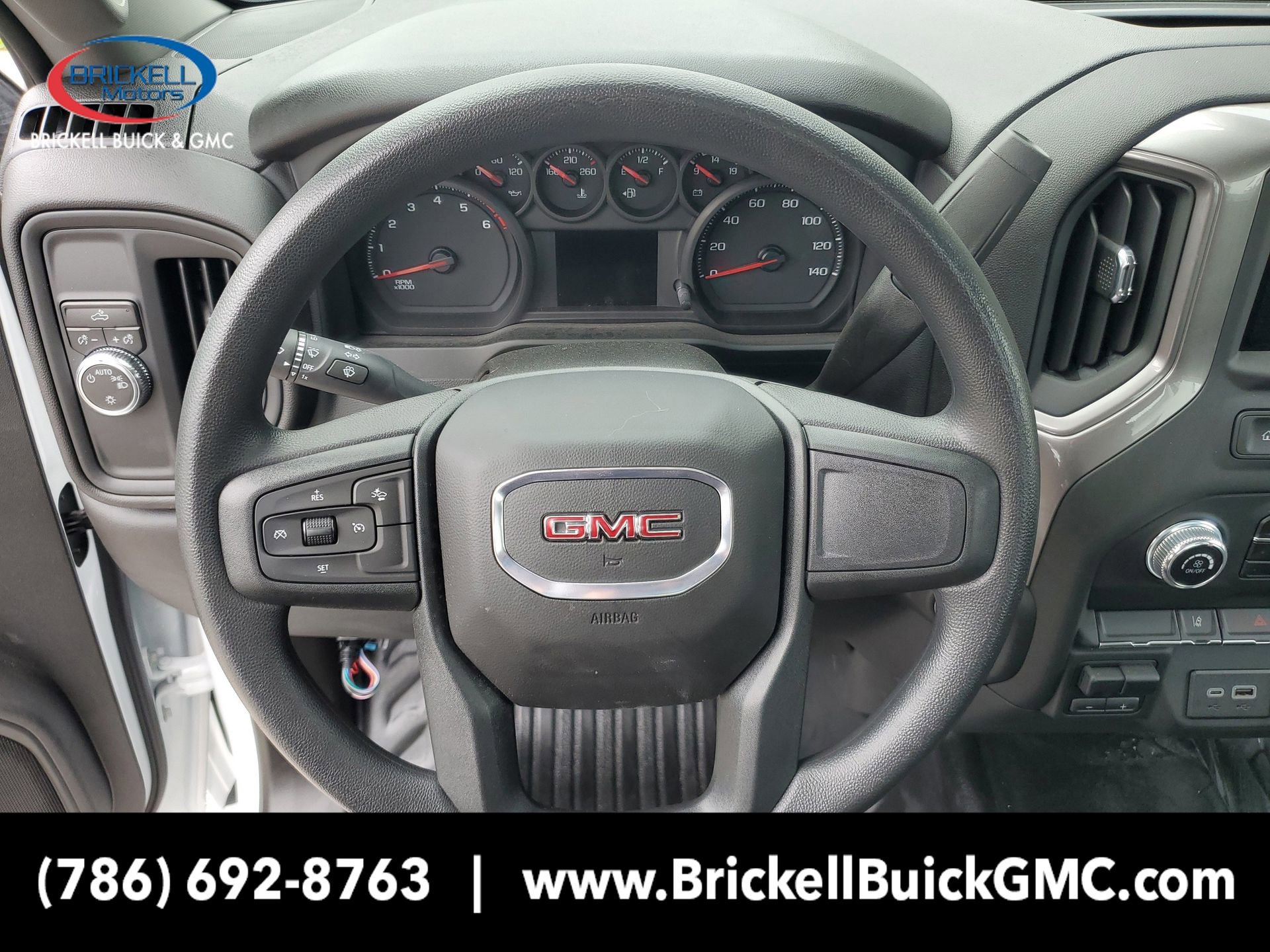 New 2024 GMC Sierra 2500 Pro RWD image 18