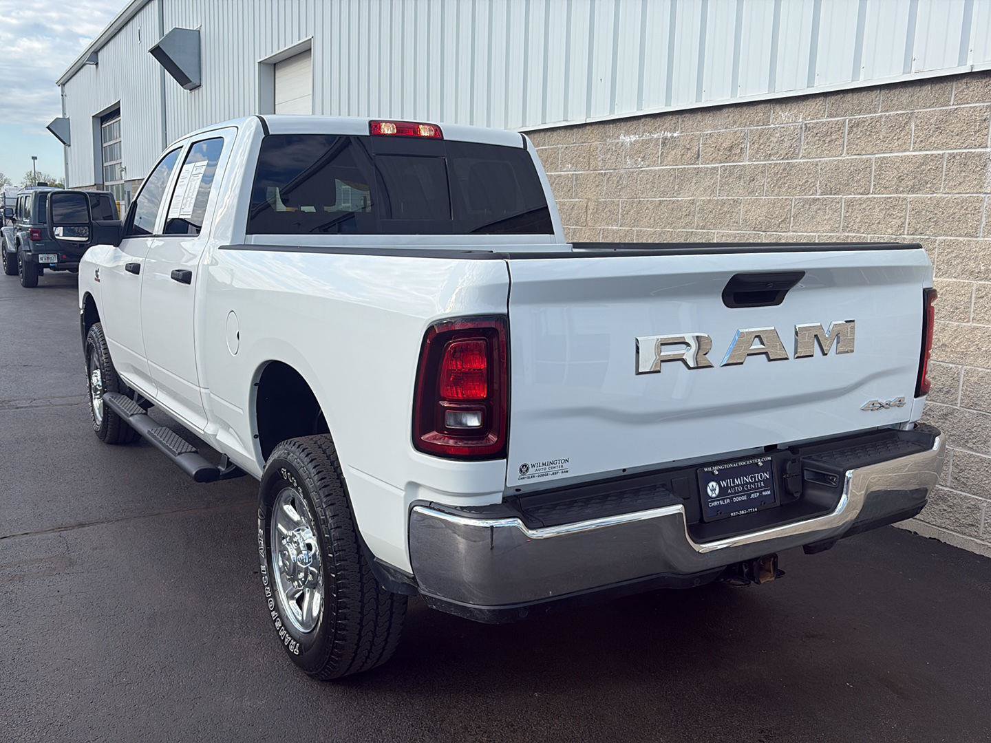 Used 2025 RAM 2500 Tradesman AWD/4WD image 36