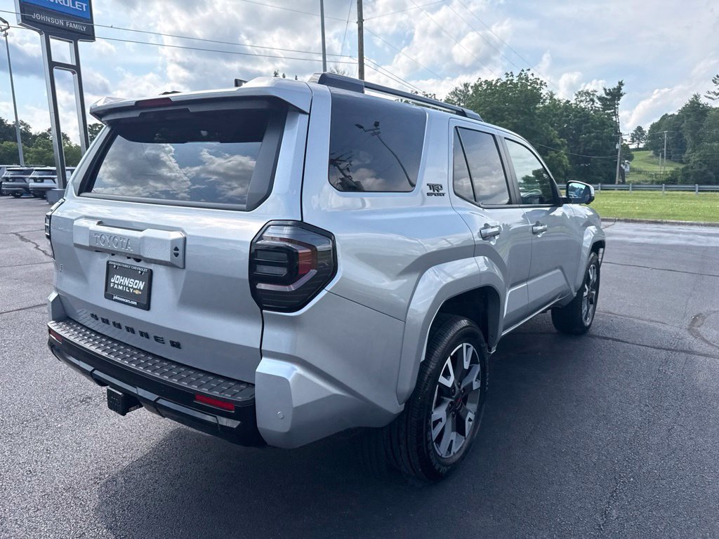 Used 2025 Toyota 4Runner TRD Sport Premium AWD/4WD image 10