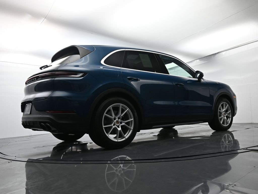 Used 2025 Porsche Cayenne S image 53