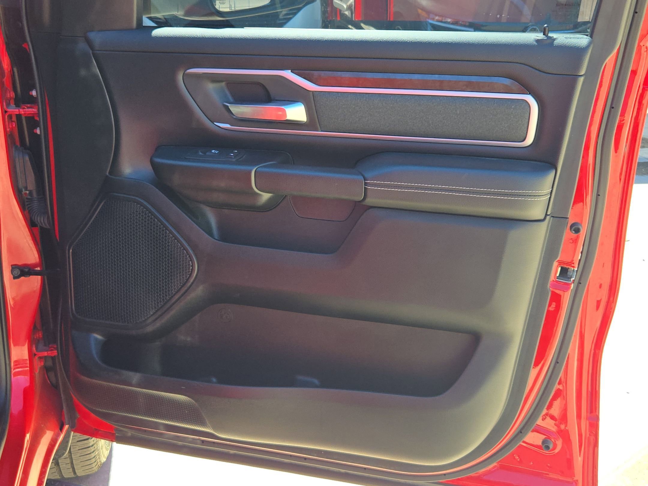 Used 2021 RAM 1500 Big Horn image 30