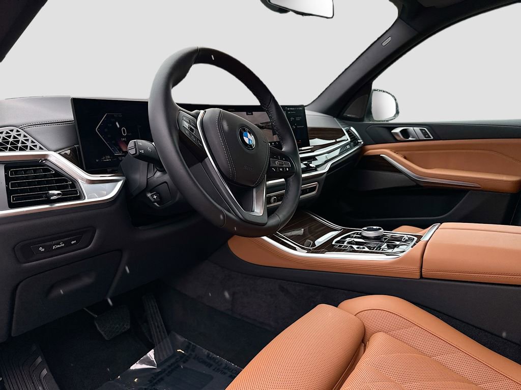 Used 2026 BMW X5 xDrive50e AWD/4WD image 9