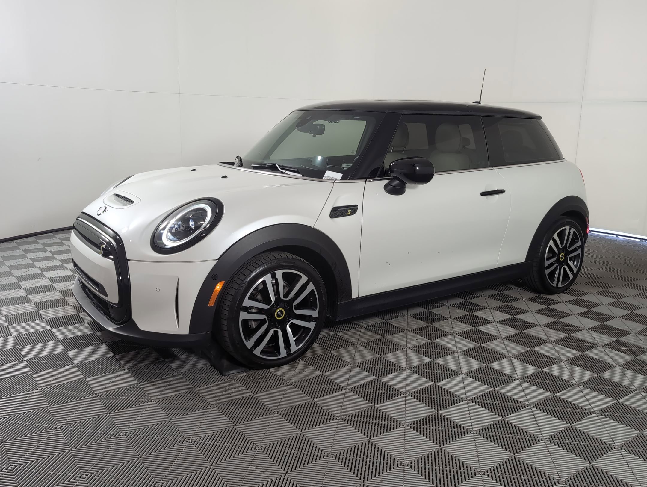 Certified 2024 MINI Cooper SE