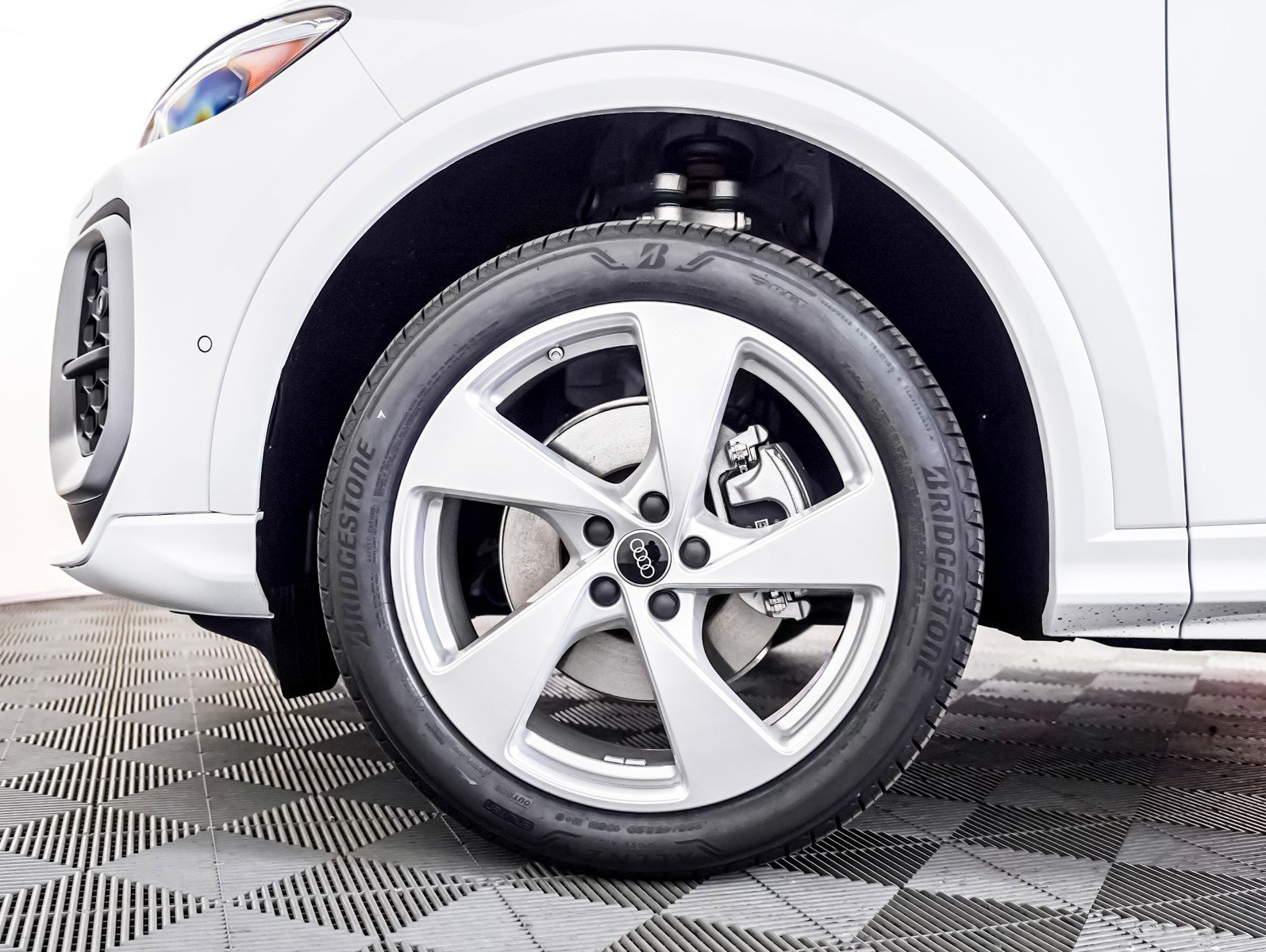 New 2025 Audi Q5 Premium Plus image 6